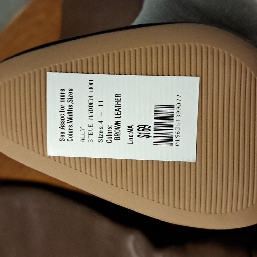 Steve Madden lether upper 6M - Picture 3 of 7